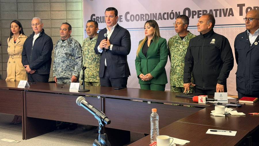 Autoridades de Coahuila y Durango durante la reunión del Grupo de Coordinación Operativa en La Laguna.