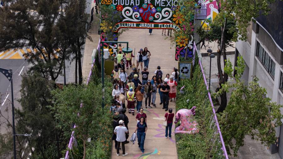 Oficialmente llamado Parque Elevado Tlalli-Pan, este proyecto consiste en un corredor peatonal y ciclista de 1.5 kilómetros.