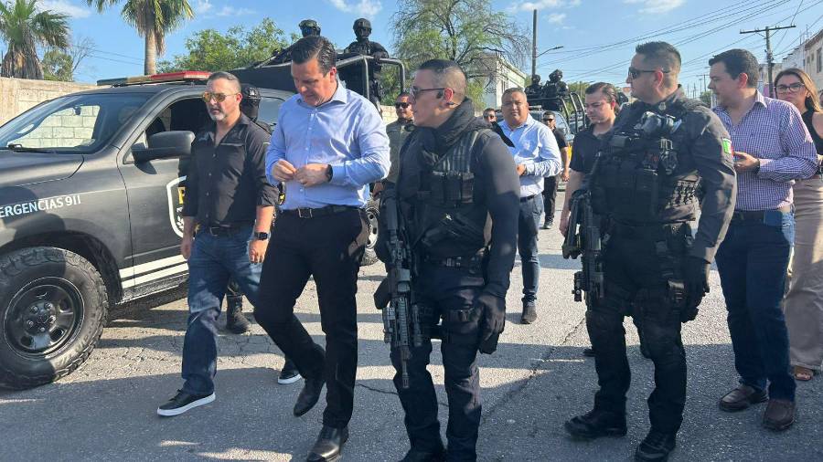 El fiscal general de Coahuila, Federico Fernández, encabezó un megaoperativo de seguridad en Monclova, en el que participaron más de 150 elementos de corporaciones municipales, estatales y federales.