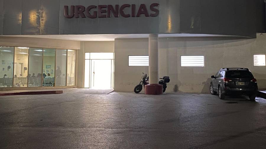 Tras notificarse el fallecimiento, elementos de la Fiscalía General del Estado acudieron al Hospital General para iniciar las diligencias correspondientes e integrar la información a la carpeta de investigación.