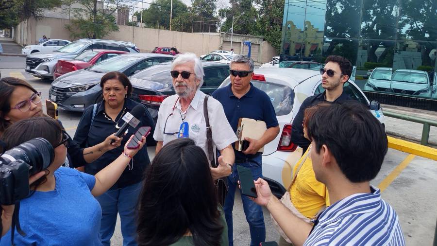 Vecinos de distintos sectores de Saltillo participaron en la mesa técnica con Agsal para analizar alternativas ante contingencias en el suministro de agua.