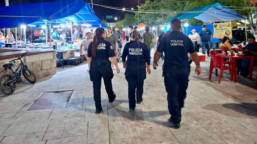 Elementos de Seguridad Pública mantendrán rondines constantes en áreas públicas y espacios recreativos para garantizar la tranquilidad de las familias. FOTO: CORTESÍA