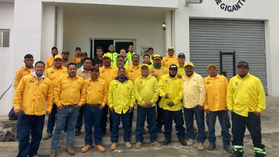 El objetivo es mantener a los brigadistas en constante preparación.