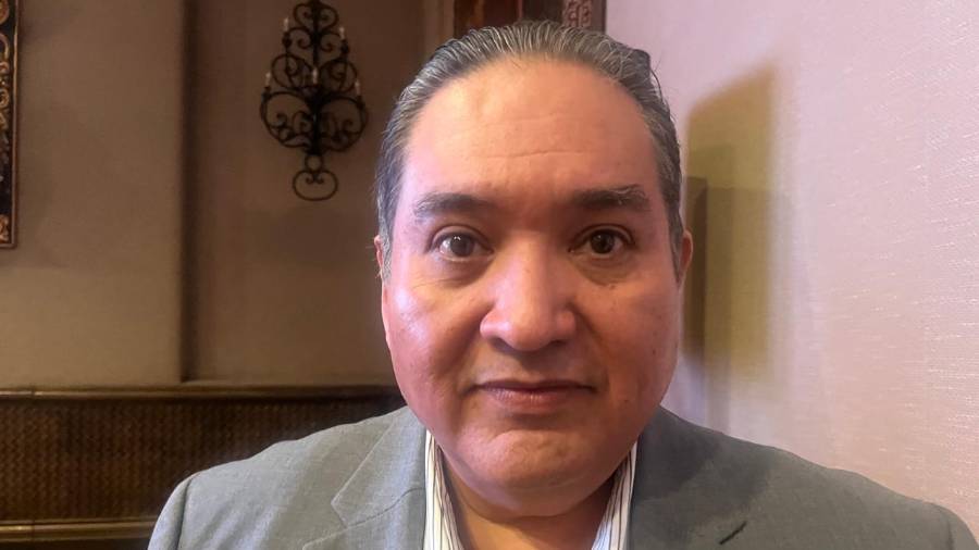 Héctor Martínez indicó que al momento muchos trabajadores están aprovechando para hacer liquidaciones y volver a tramitar otro crédito. FOTO: