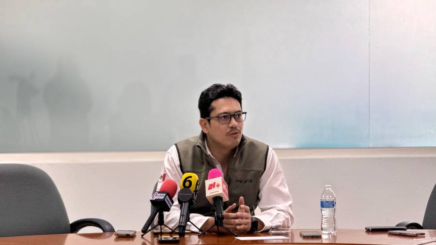 Escalante González exhortó a los usuarios de Simas organismo operador para que aprovechen los beneficios que tendrán a su alcance y regularicen su situación.