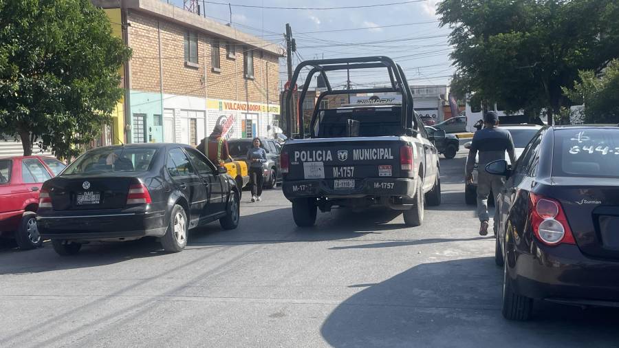 Autoridades acudieron al domicilio luego del llamado de emergencias.