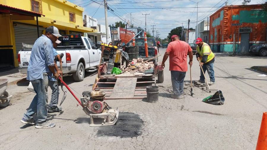 Autoridades municipales señalaron que el objetivo es mejorar la circulación y reducir riesgos para automovilistas y peatones.