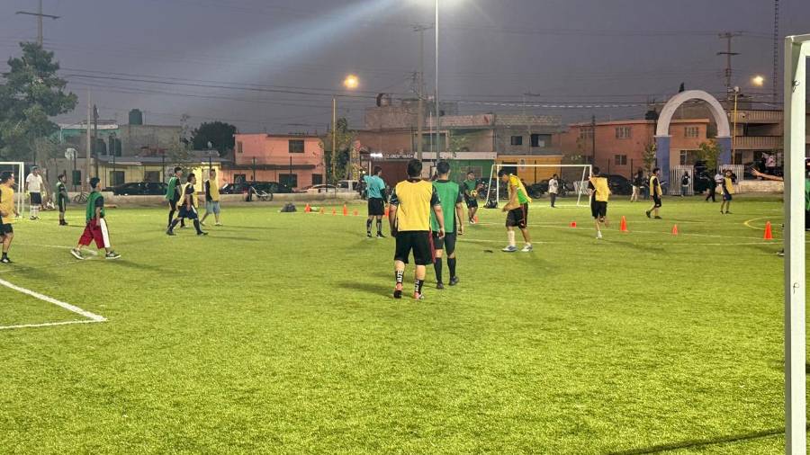 El futbol será utilizado como herramienta para fomentar la interacción entre jóvenes de barrios de Saltillo.
