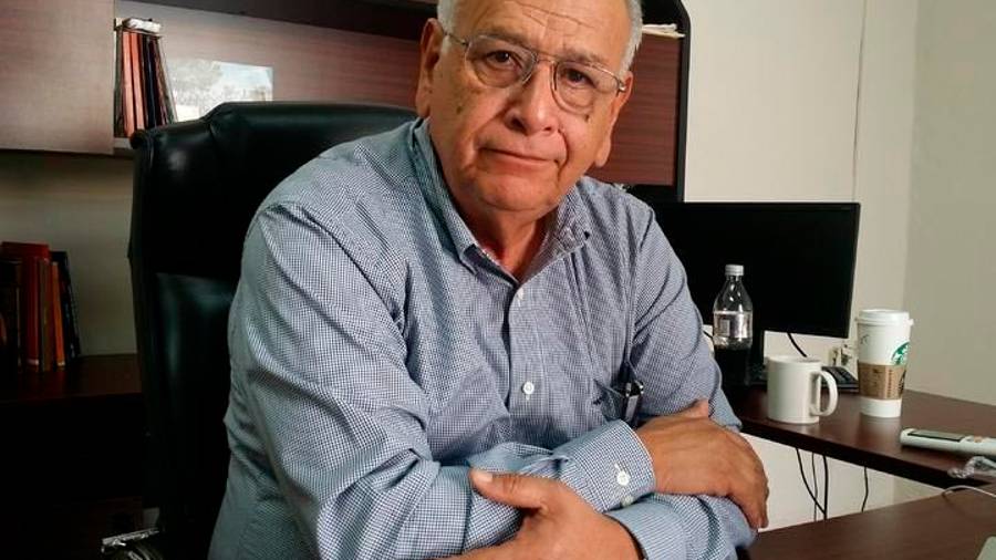 Presenta libro Subsecretario de Cultura de Coahuila