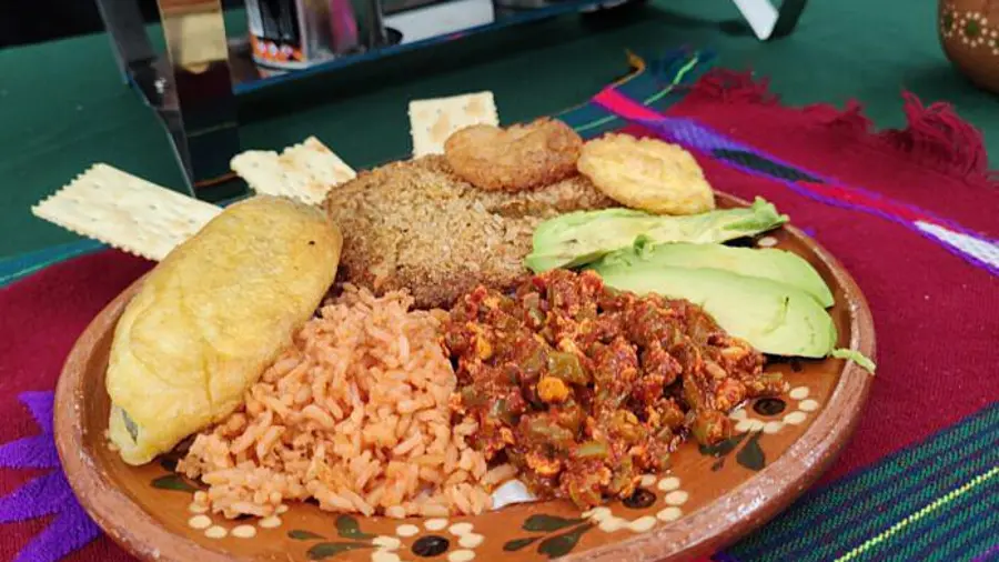 Buscan resguardar la memoria culinaria de las familias de Coahuila en concurso universitario