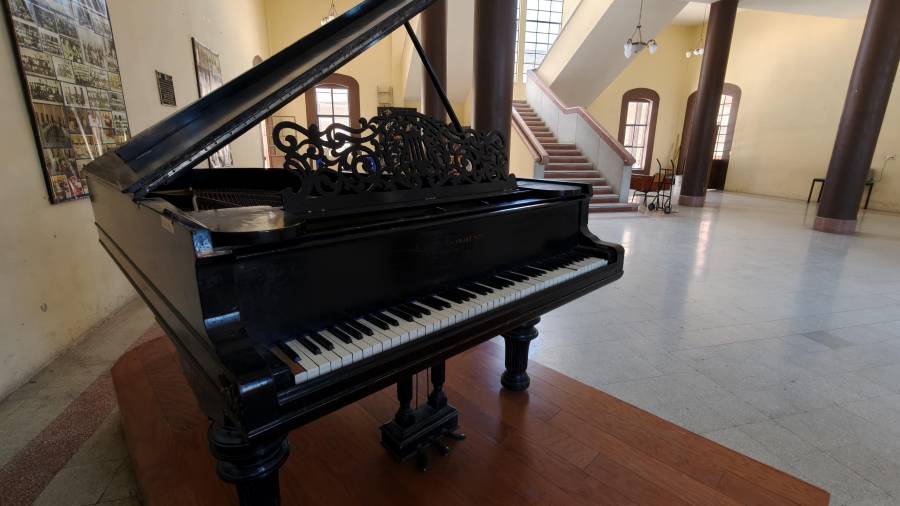 El piano centenario de Saltillo: el Steinway olvidado de la Miguel López Ávila
