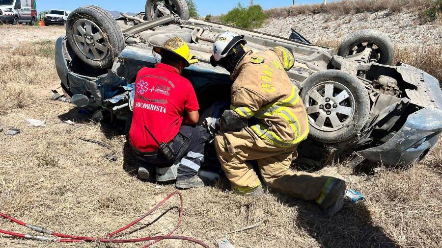 Una persona resultó lesionada y fue trasladada a la Clínica 7 del IMSS.