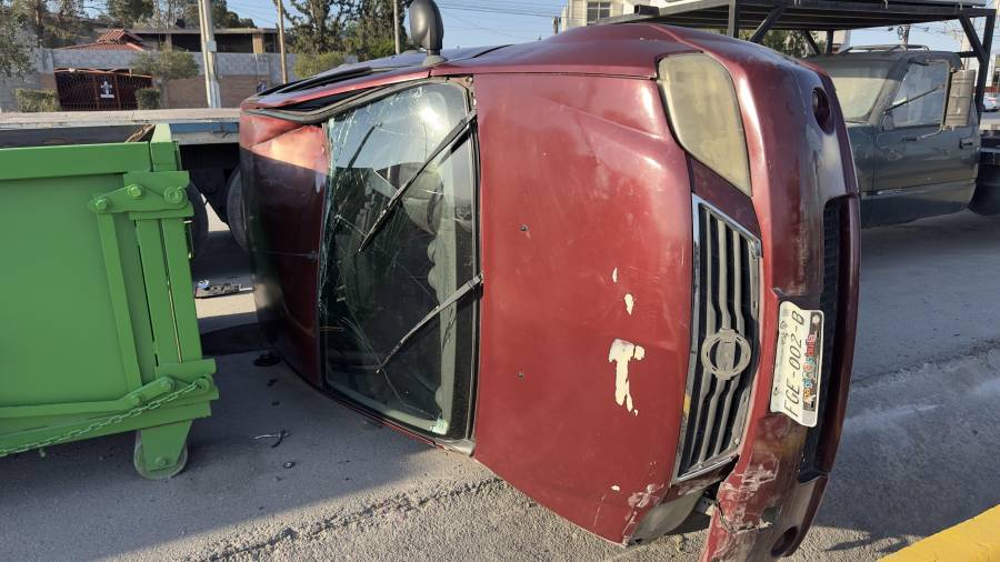 Los vehículos tuvieron que ser retirados con una grúa.