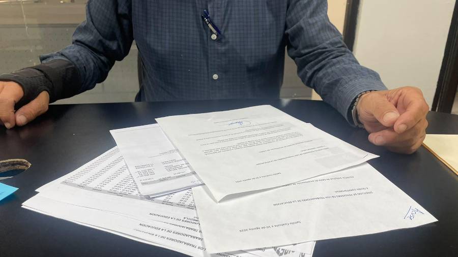 El profesor Humberto afirma que intereses y otros cargos han hecho impagable este crédito adquirido.
