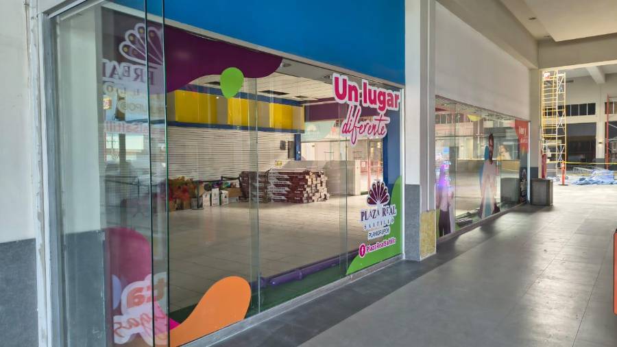 Espacios como Julio Cepeda cerraron tanto en Plaza Real como en Galerías.