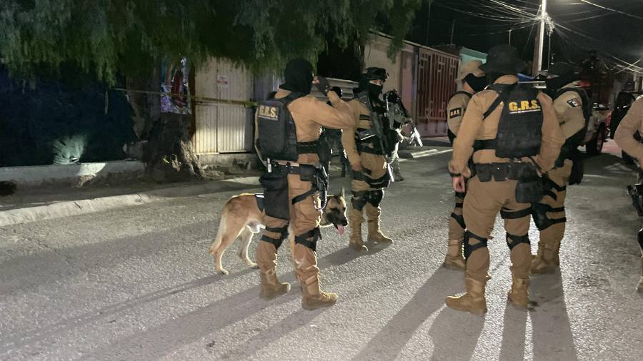 Autoridades arribaron a los lugares para hacer el aseguramiento.