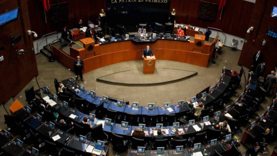 Senado mete reversa a Ley Banxico y acepta cambios