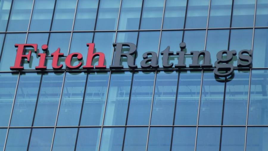Fitch Ratings cambió a negativa la calificación crediticia de México