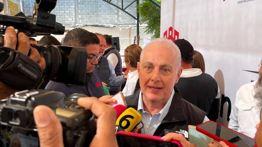 El alcalde Román Alberto Cepeda supervisa los avances del plan de modernización del transporte en Torreón, que incluye nuevas unidades, rutas optimizadas y sistemas de cobro actualizados.