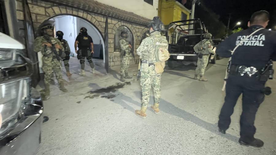 Elementos acudieron a la vivienda.