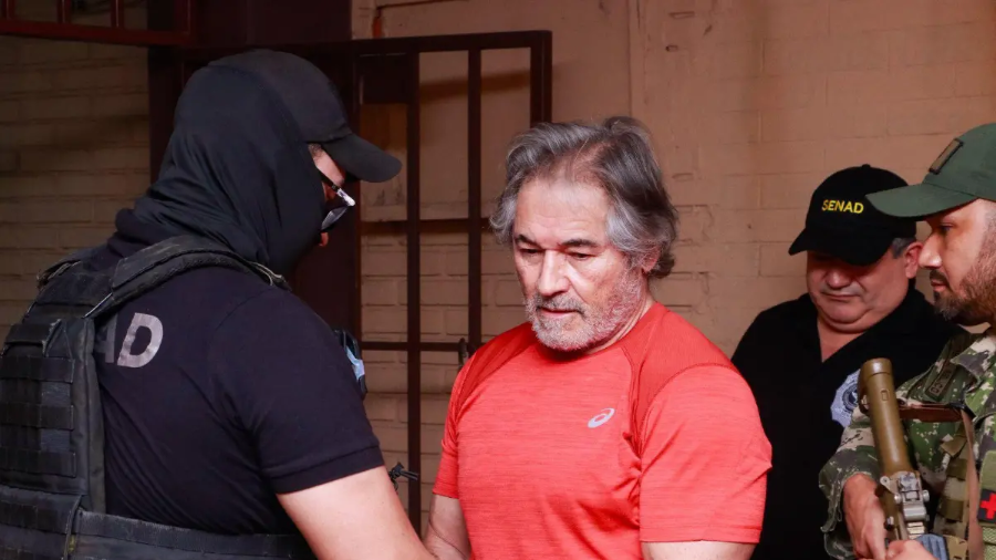 La FGE de Tabasco confirmó que obtuvo el auto de vinculación a proceso en contra de Hernán Bermúdez Requena por su presunta responsabilidad en el delito de desaparición forzada de personas.