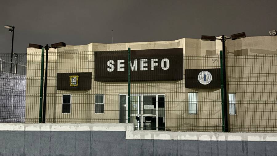 El cuerpo de la joven fue trasladado al Servicio Médico Forense, donde se le practicará la necropsia de ley para determinar las causas exactas del fallecimiento.