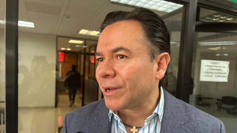 El subsecretario de Gobierno en la región Centro-Desierto, Sergio Sisbeles Alvarado, destacó que la visita presidencial refleja la coordinación institucional entre la Federación y el Gobierno de Coahuila para impulsar proyectos estratégicos en Monclova y la región.