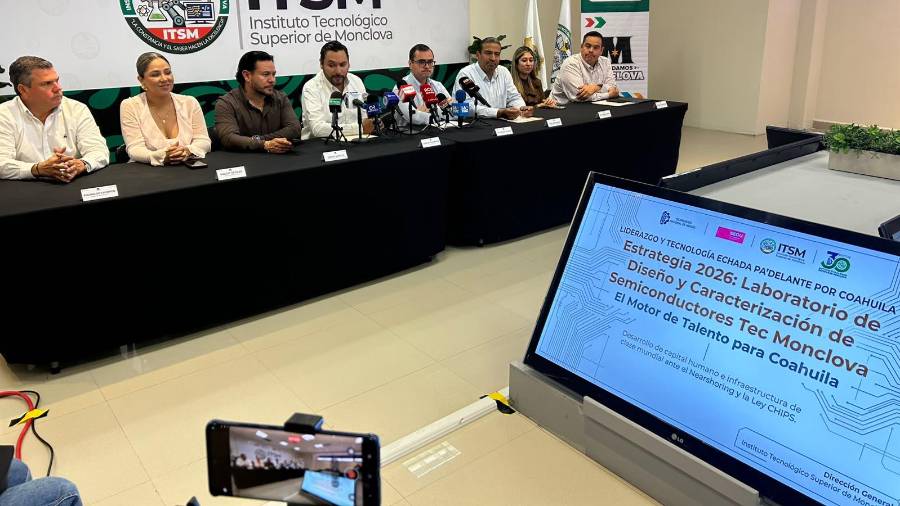 El Tecnológico de Monclova avanza en la formación de estudiantes especializados en semiconductores.