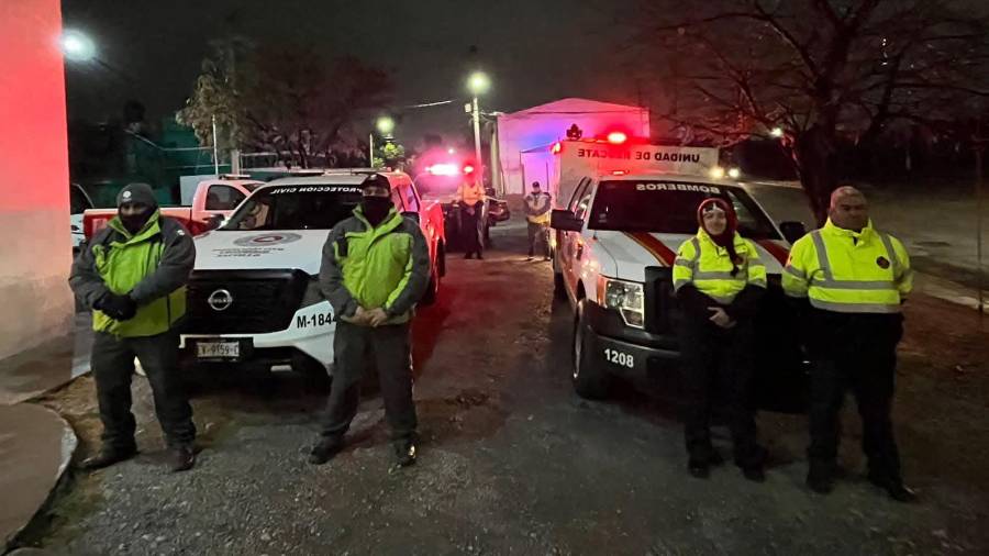 Personal de Protección Civil y Bomberos de Saltillo realiza recorridos preventivos ante las bajas temperaturas provocadas por el frente frío número 29.