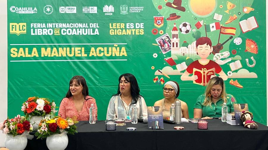 La chef Ivonne Orozco presentó su primer libro “Atravesando el velo” en la Feria Internacional del Libro Coahuila.