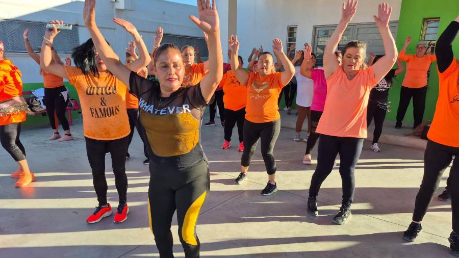 Para participar en el Bailotón, solo se requieren ganas y una cuota de recuperación mínima.