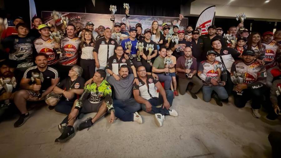Los ganadores de las distintas categorías recibieron sus reconocimientos al concluir oficialmente el rally.