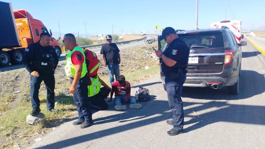 El motociclista fue trasladado a la Clínica El Ixtlero en estado estable.