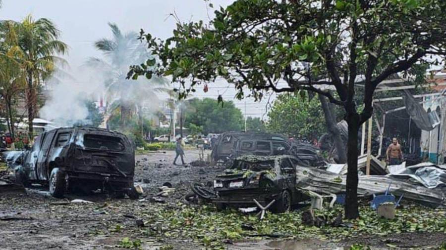 Encuentran dispositivo a distancia causante del carro bomba de Michoacán