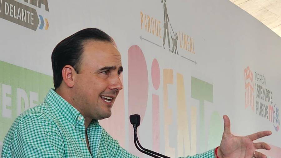 La revisión no se limitará a notarios, sino que incluirá a otros funcionarios y particulares, adelantó el mandatario estatal.