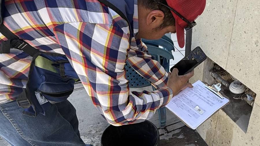 Informa Aguas de Saltillo que cambiará 35 mil medidores antiguos