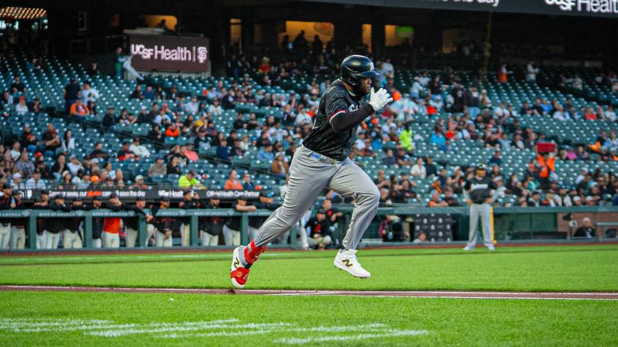 Sultanes dejó escapar una oportunidad con casa llena en la sexta entrada ante el relevo rival.