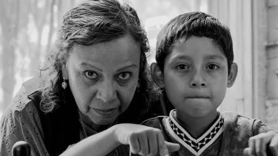 Personaje. Teresa Sánchez protagoniza la película de Fernando Eimbcke, una historia que encuentra en la rutina y el aislamiento una oportunidad para hablar de las conexiones humanas.