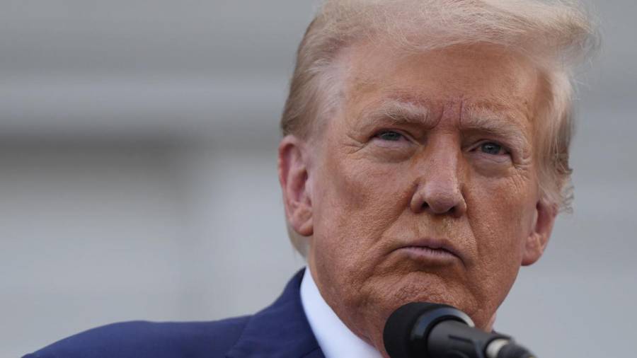 Trump obtuvo una gratificación instantánea. Logró mantenerse como el protagonista principal del drama, tras haber aterrorizado al mundo con su amenaza de que “una civilización entera morirá”.