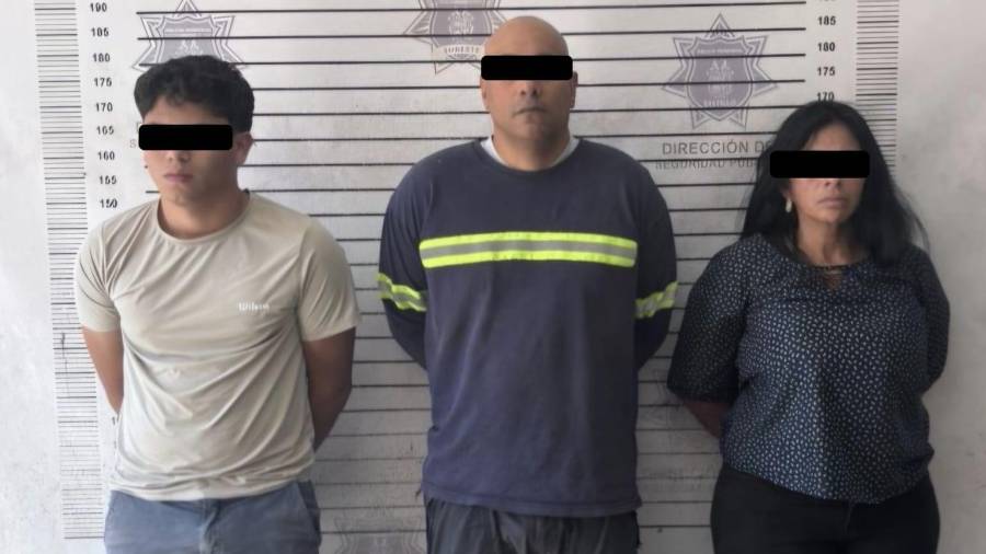 Detienen en Saltillo a tres ‘desplazadores’