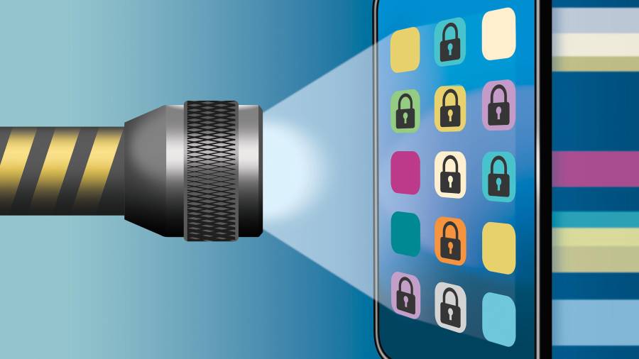 En el ejercicio fiscal 2025, la CBP revisó 55 mil 318 dispositivos electrónicos en los puertos de entrada, un 0.01 por ciento de los casi 420 millones de viajeros.