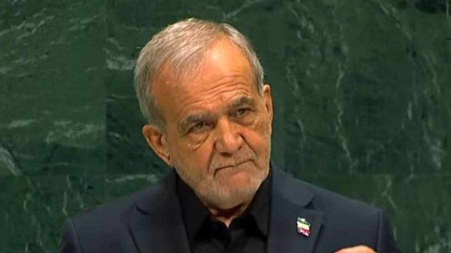 El presidente iraní no dio detalles sobre las conversaciones, pero dio la impresión de que estaba centrado en ganarse el apoyo de los vecinos árabes de Irán para las propuestas que Teherán ha elaborado para el futuro del estrecho de Ormuz.