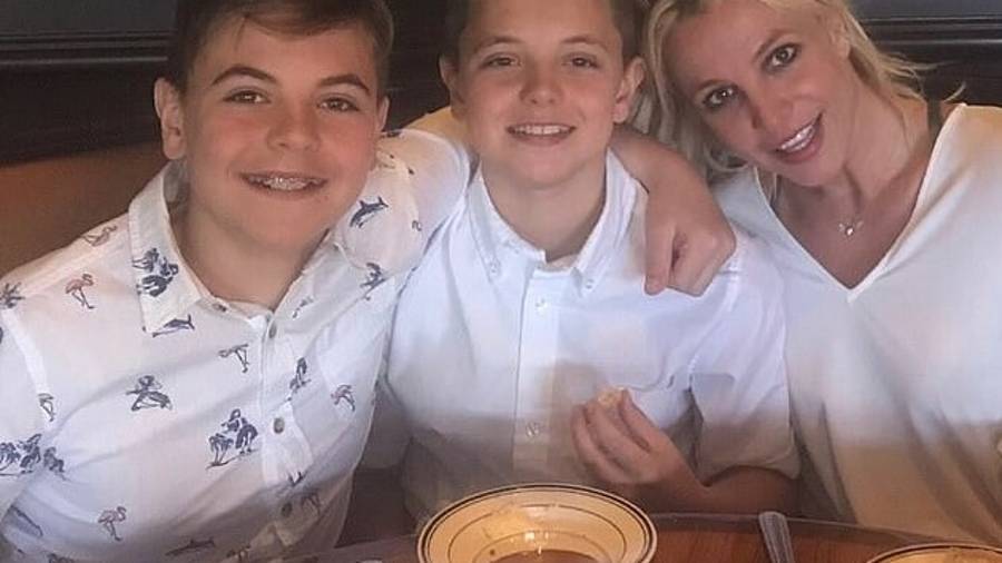 Hijo de Britney Spears: 'Mi mamá dejará la música y mi abuelo es un maldito imbécil'