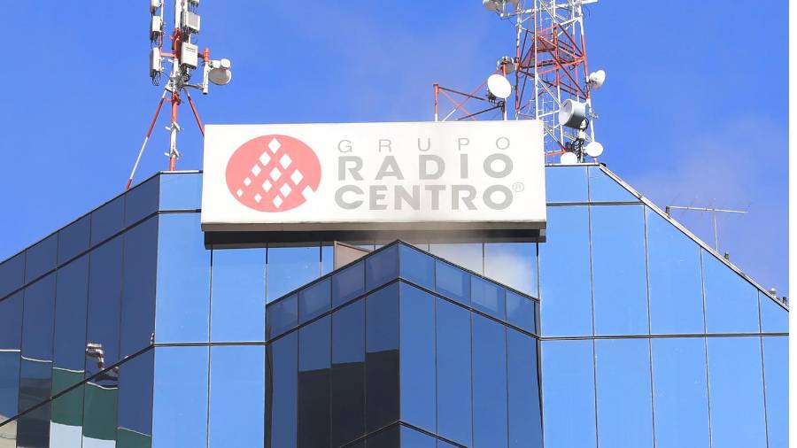 Aguirre Gómez fue hijo de Francisco Aguirre Jiménez, quien fundó Radio Centro en 1946, y fungió como director de la empresa hasta 2013.