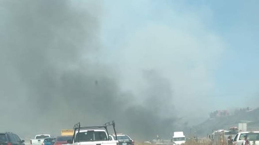 Incendios forestales y vientos de Santa Ana activan alerta en Tijuana