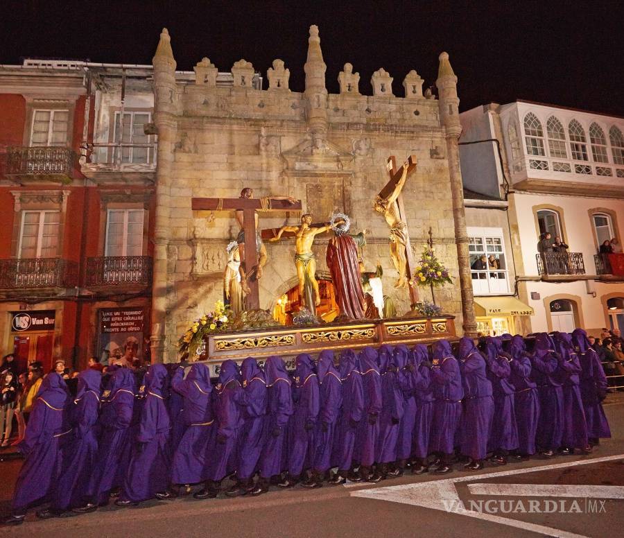 $!Viveiro, Semana Santa con figuras articuladas y en silencio