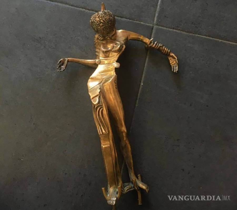 $!Encuentran supuesta escultura de bronce de Dalí en bazar