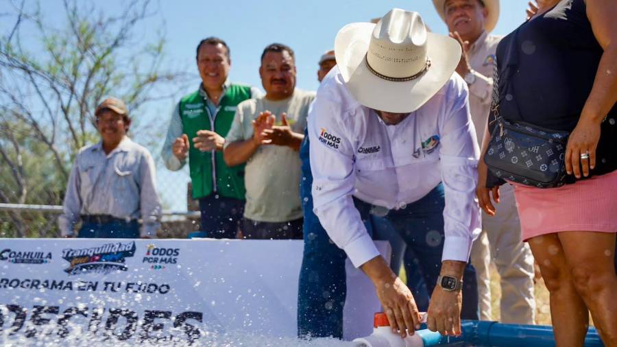 El Gobierno Municipal instaló una bomba sumergible de 15 caballos de fuerza, junto con otros componentes para mejorar el funcionamiento del pozo.