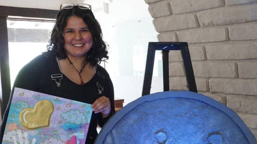 La modalidad mixta permite que maestros de música, danza, teatro y artes visuales continúen su formación profesional mientras ejercen la docencia. FOTO: CORTESÍA