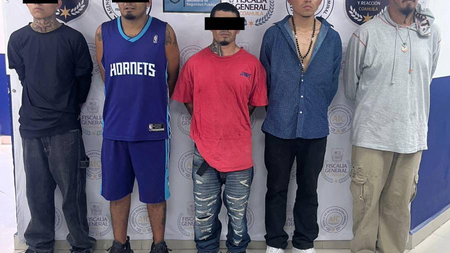 Los detenidos fueron trasladados y puestos a disposición del Ministerio Público, autoridad encargada de integrar la carpeta de investigación y determinar su situación jurídica conforme avance el proceso legal.